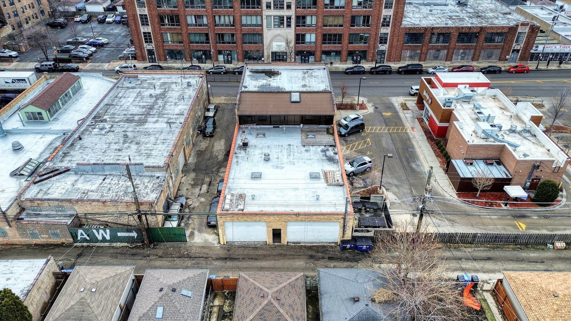 4128 W Belmont Avenue, Chicago, IL 60641