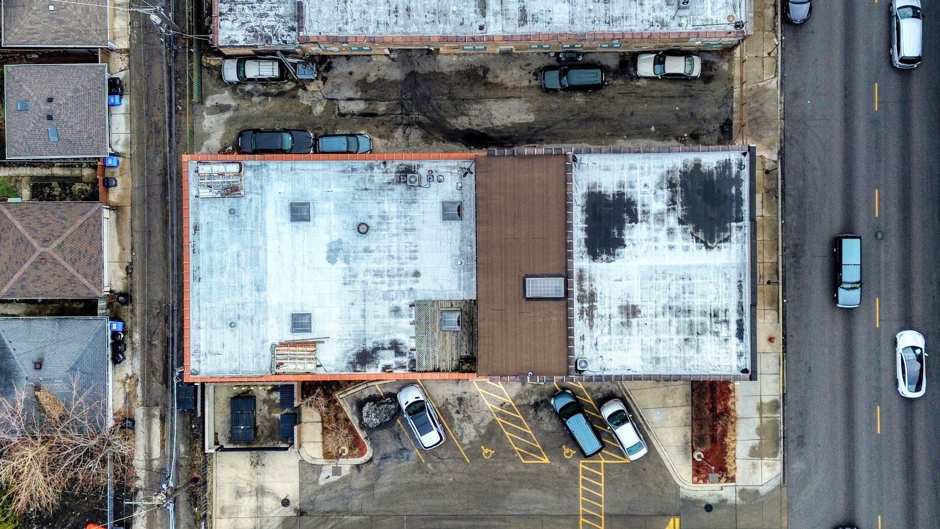 4128 W Belmont Avenue, Chicago, IL 60641