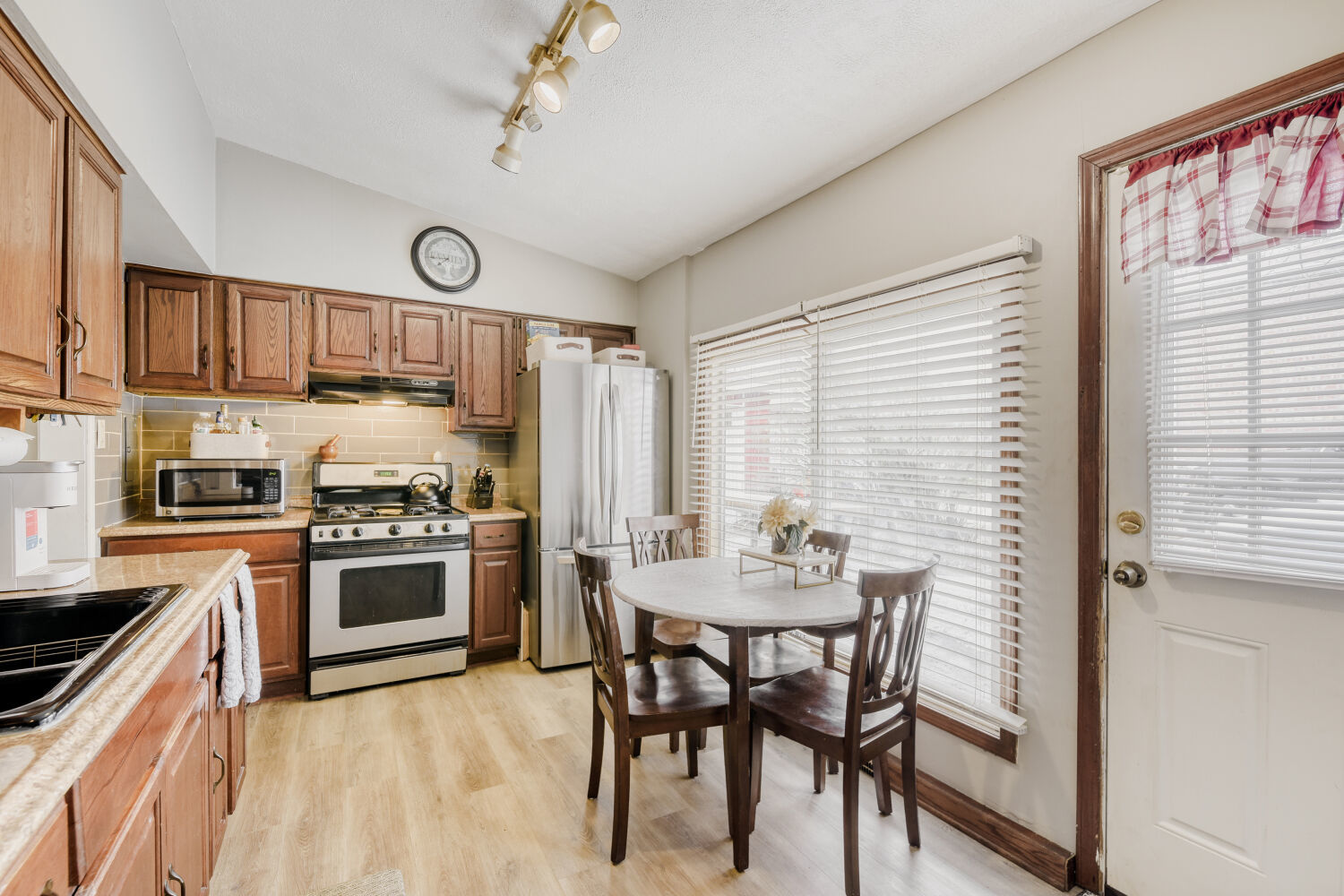 Evergreen Park, IL 60805