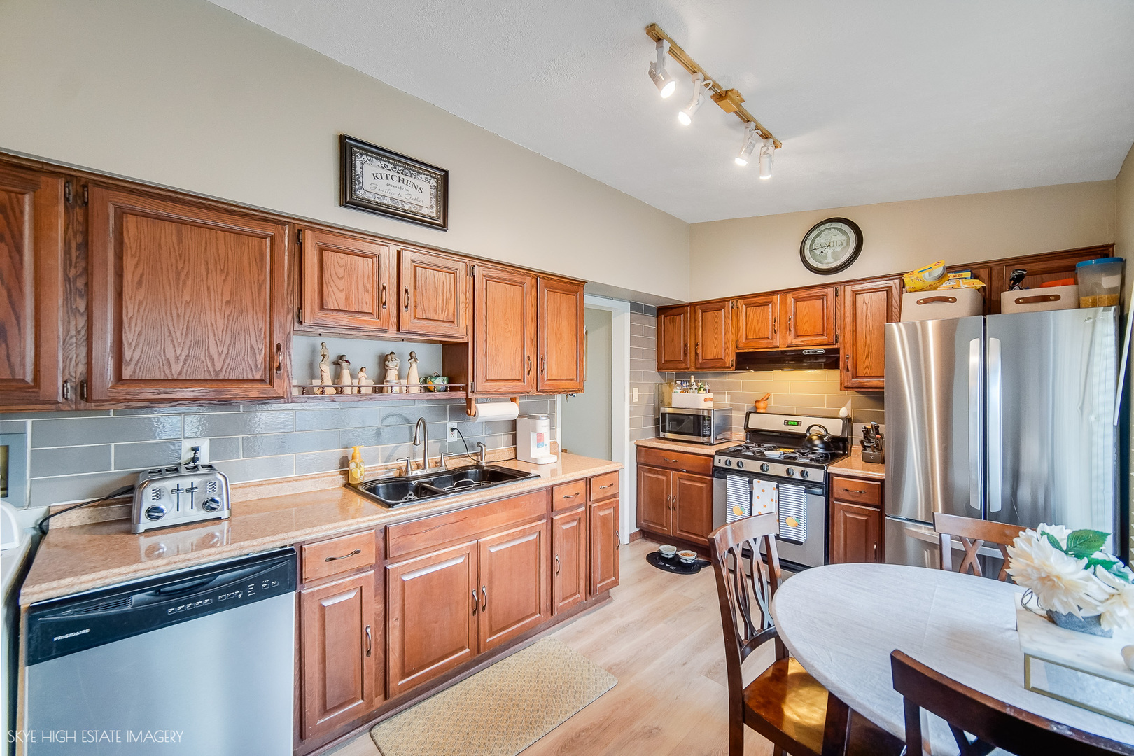 Evergreen Park, IL 60805