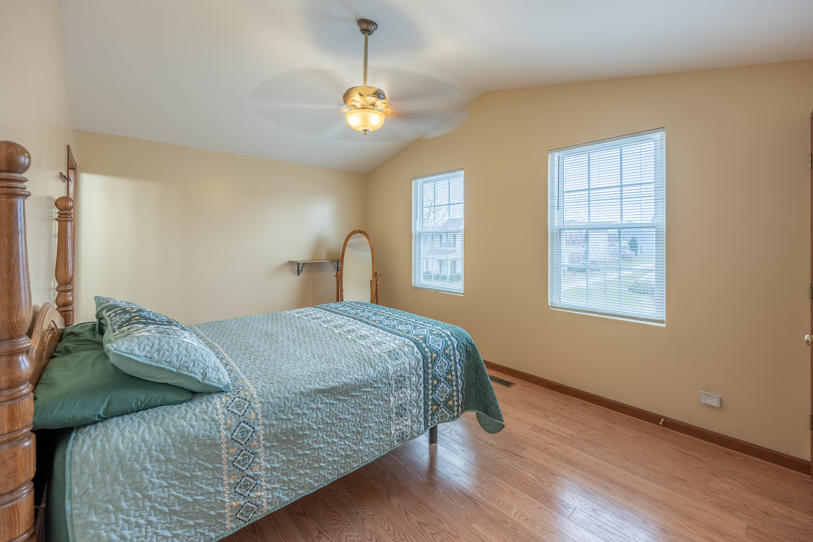 1068 Serendipity Drive, Aurora, IL 60504