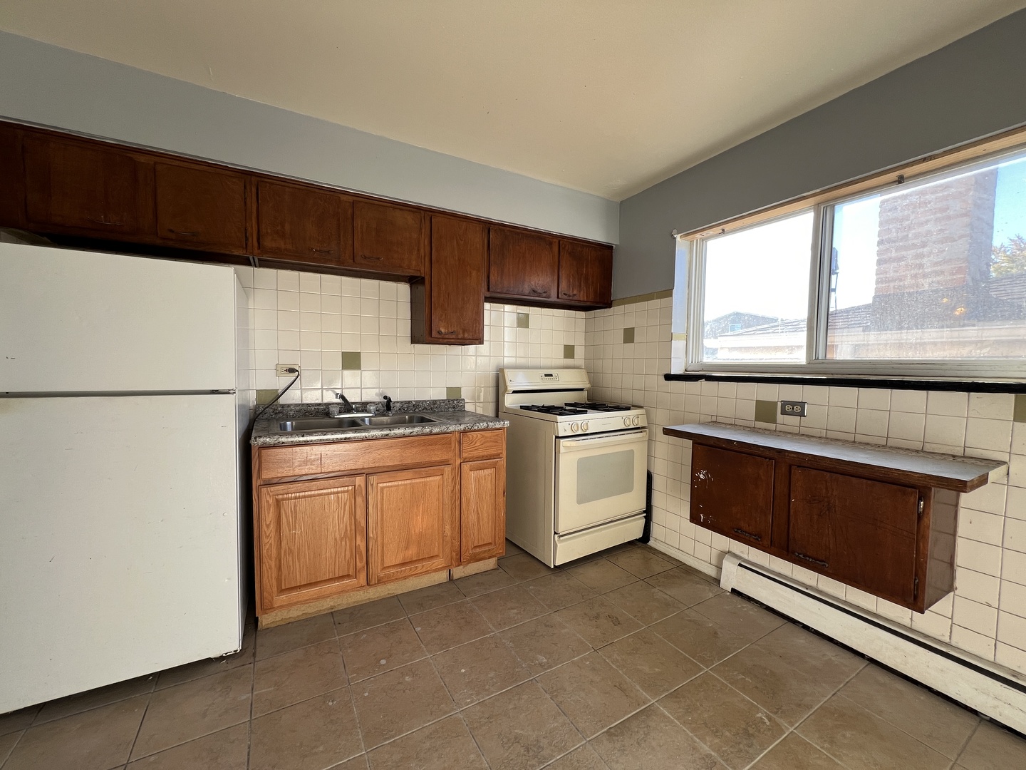 5305 S 72nd Court #4, Summit, IL 60501