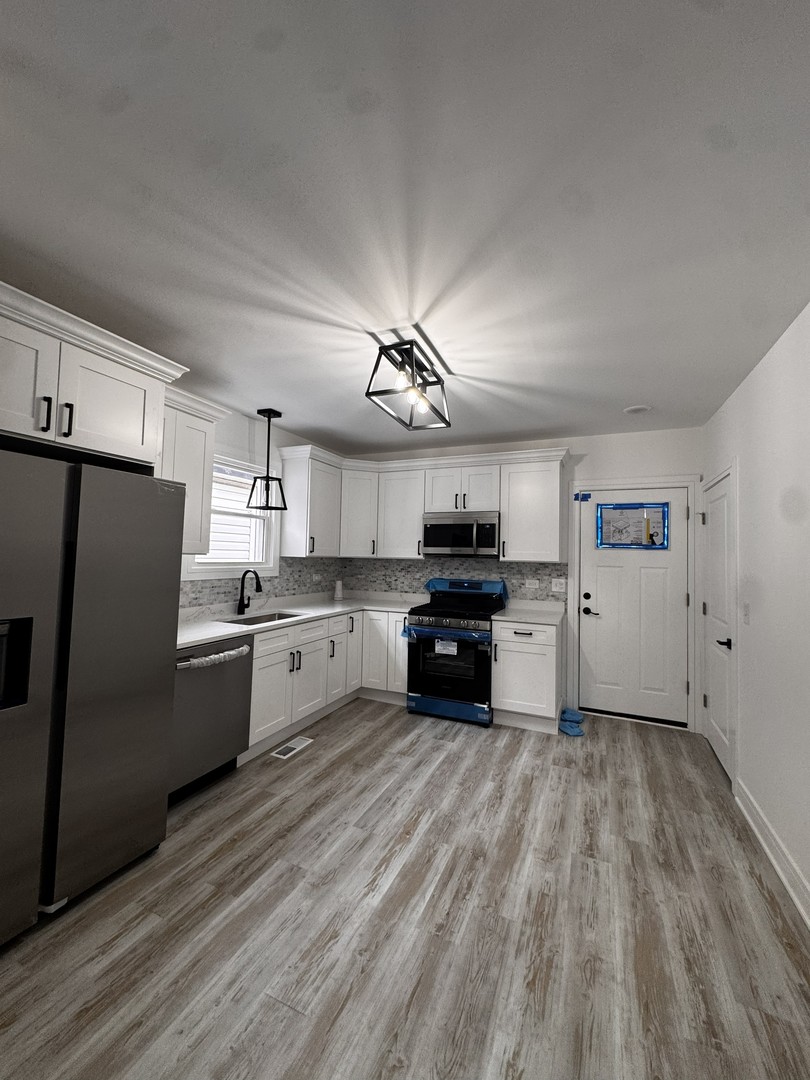 117 W 103rd Place, Chicago, IL 60628