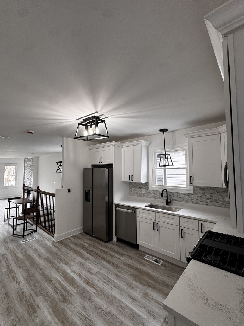 117 W 103rd Place, Chicago, IL 60628