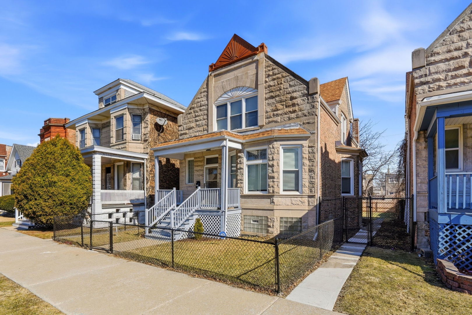 11431 S Indiana Avenue, Chicago, IL 60628