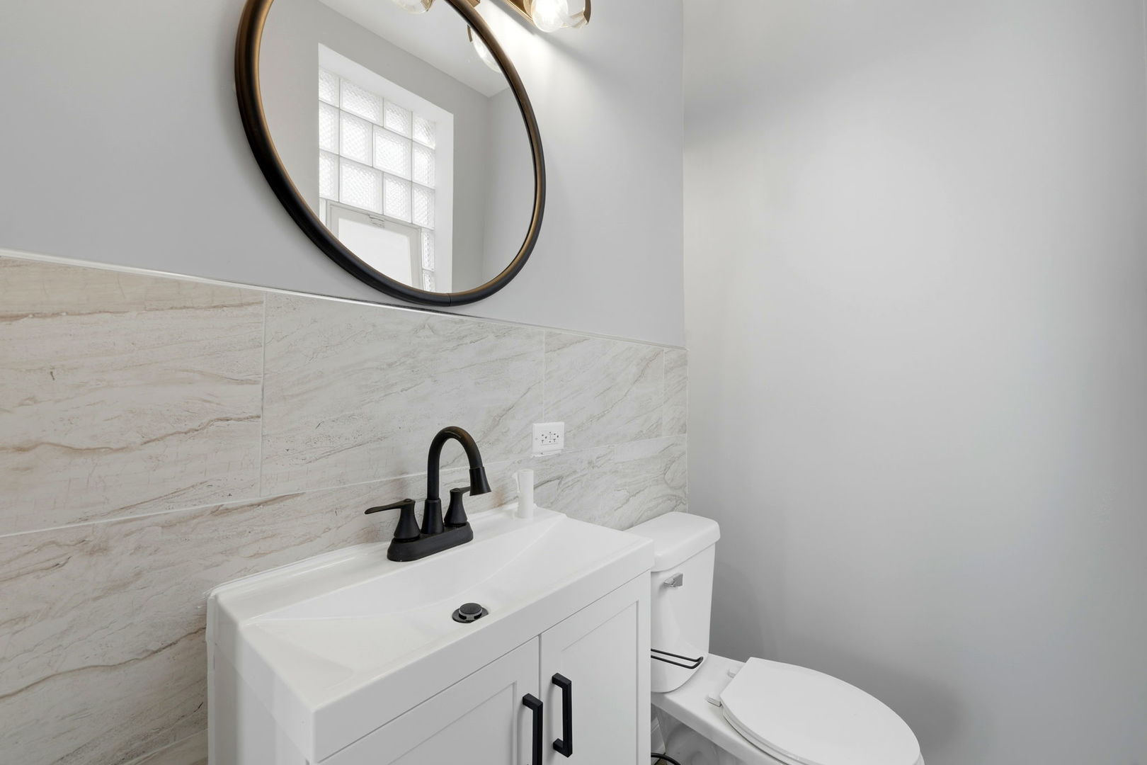 11431 S Indiana Avenue, Chicago, IL 60628