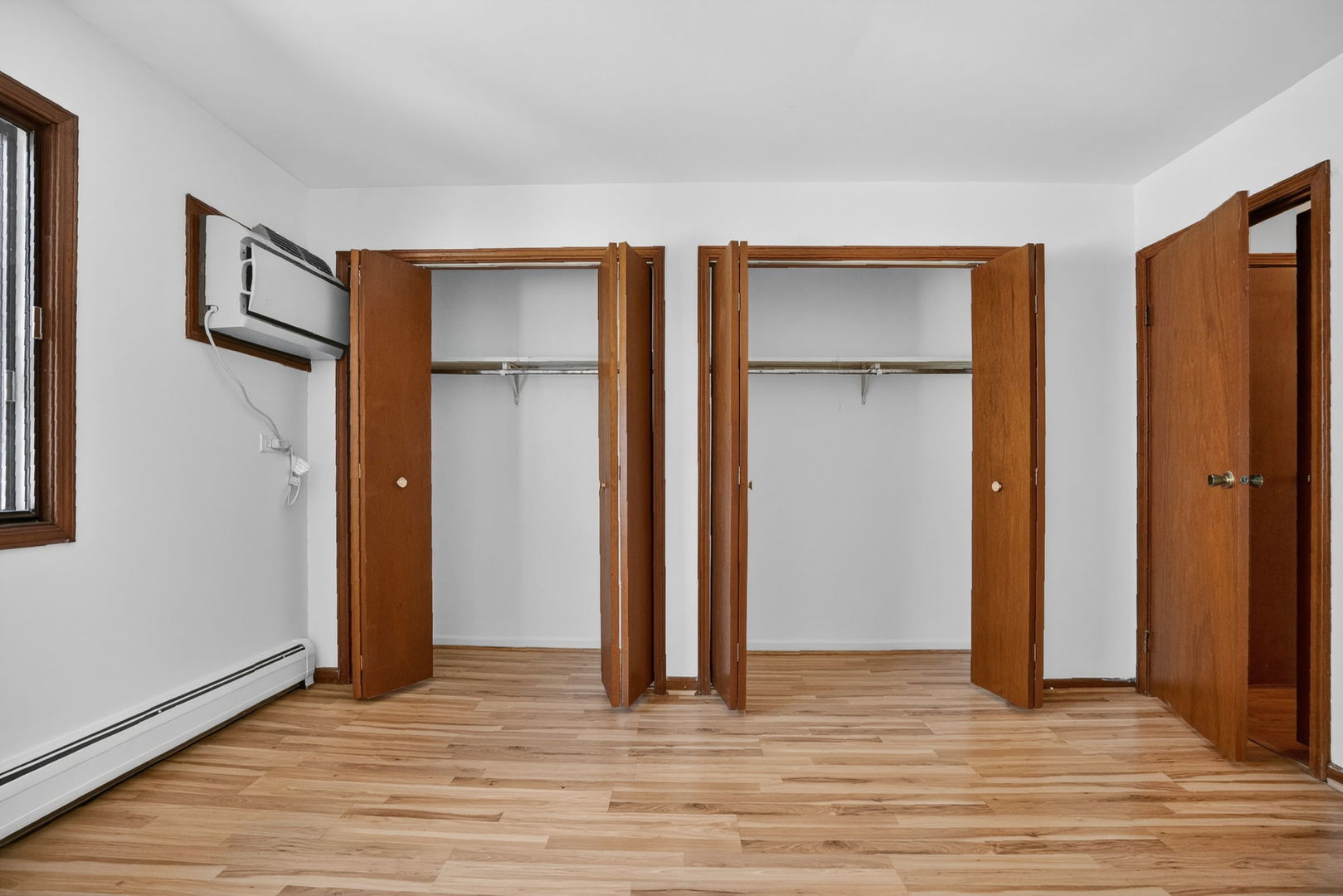 5143 N East River Road #355-D, Chicago, IL 60656