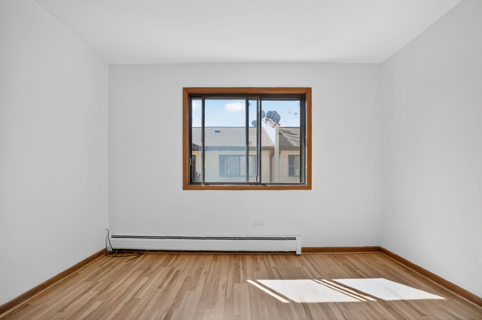 5143 N East River Road #355-D, Chicago, IL 60656