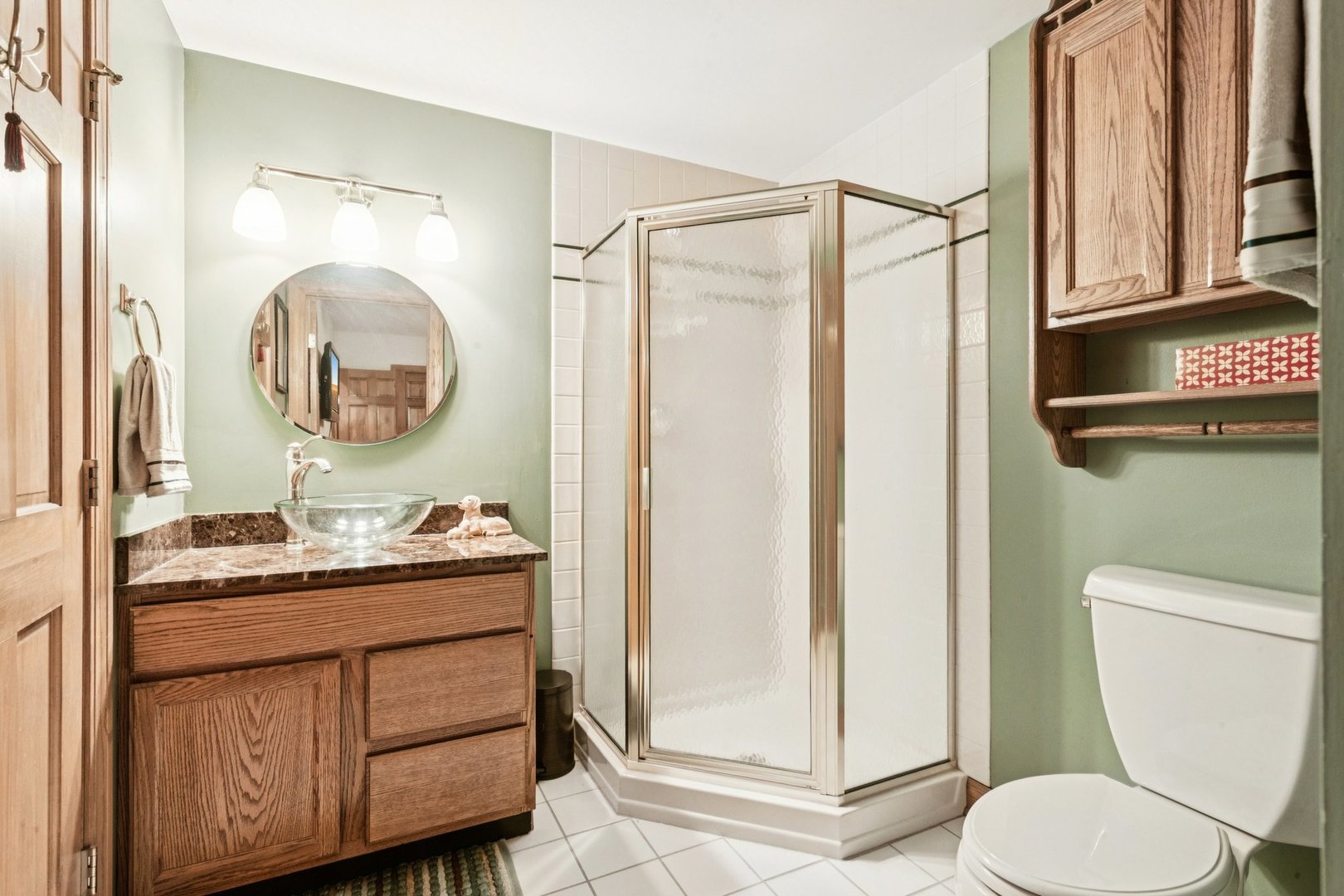 54 Gentry Drive, Hawthorn Woods, IL 60047