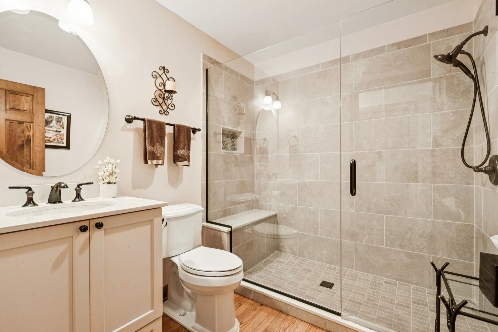 54 Gentry Drive, Hawthorn Woods, IL 60047