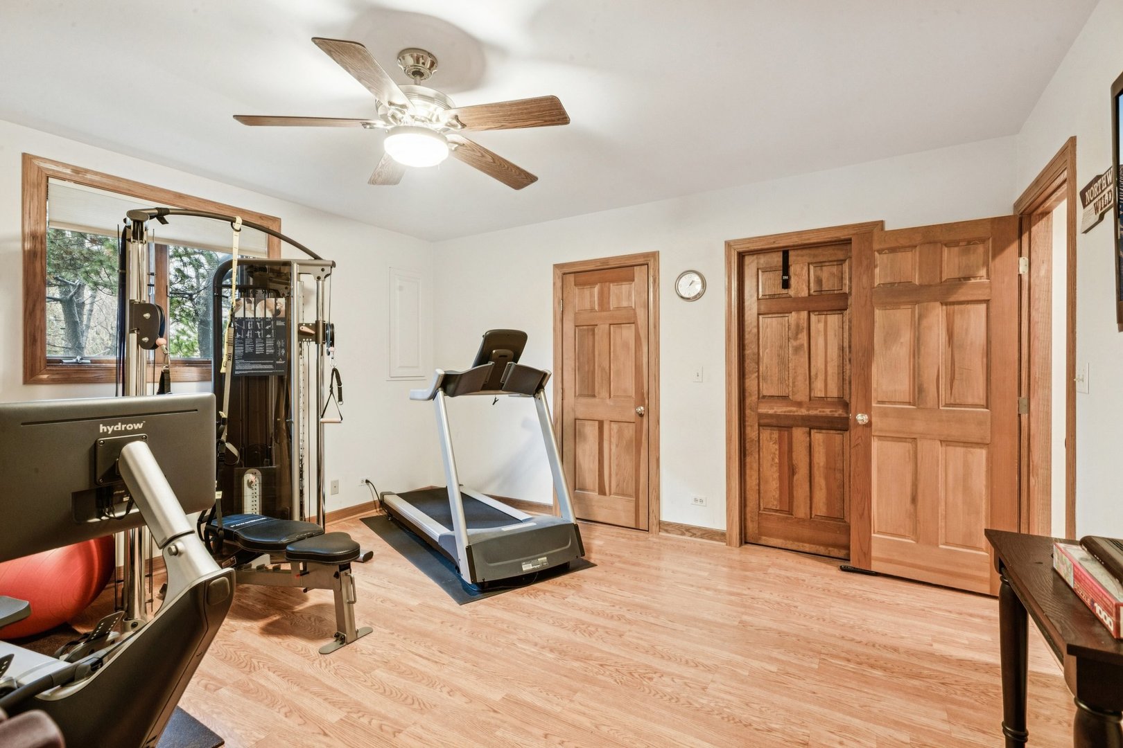 54 Gentry Drive, Hawthorn Woods, IL 60047