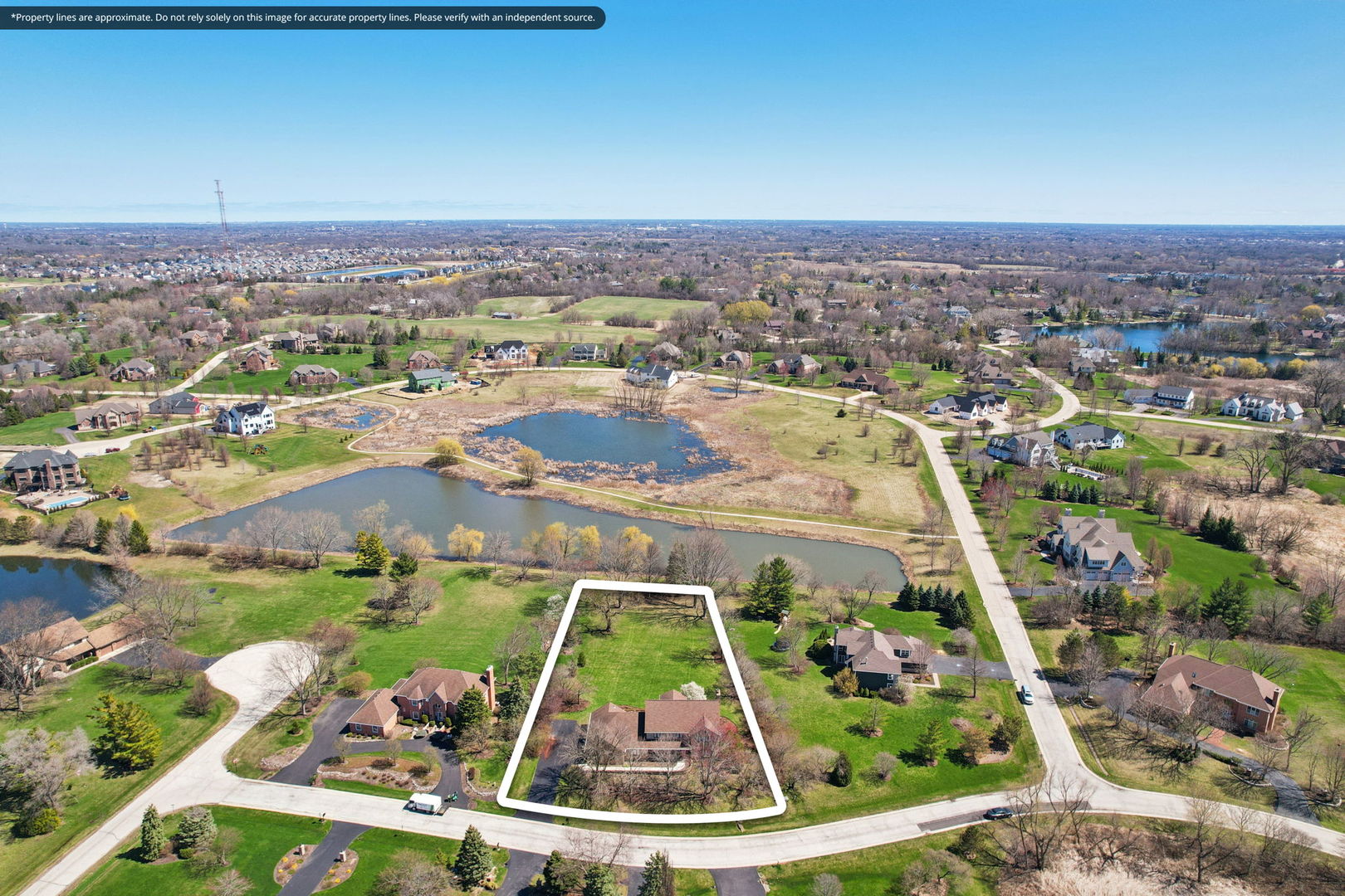 54 Gentry Drive, Hawthorn Woods, IL 60047