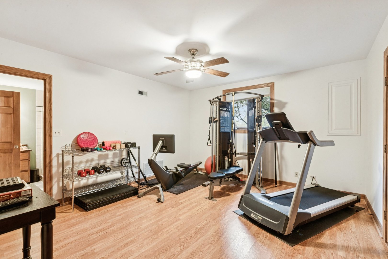 54 Gentry Drive, Hawthorn Woods, IL 60047