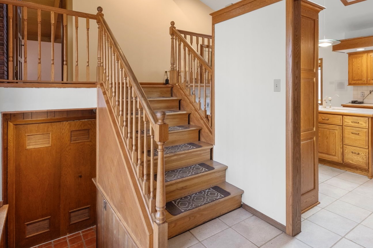 13500 W Little Creek Drive, Homer Glen, IL 60491