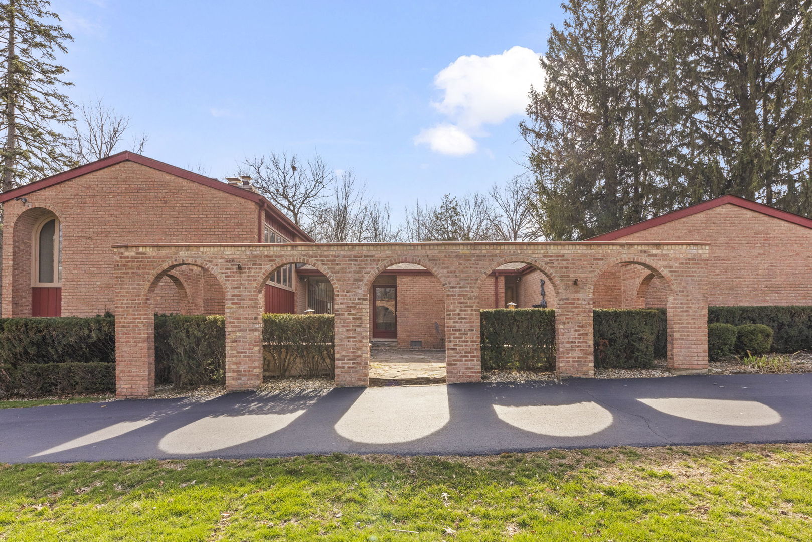 13500 W Little Creek Drive, Homer Glen, IL 60491