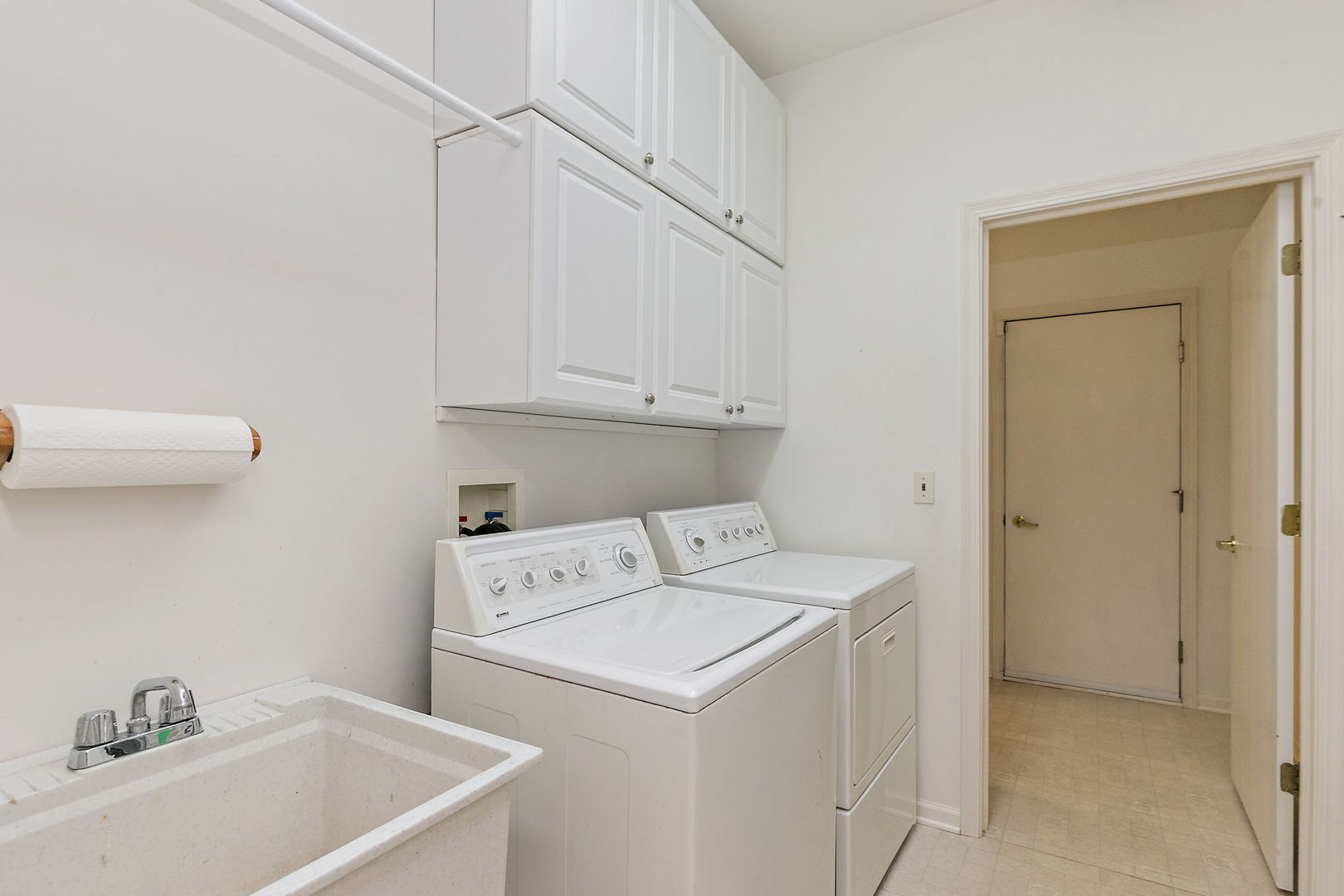 12970 Brookwood Drive, Huntley, IL 60142