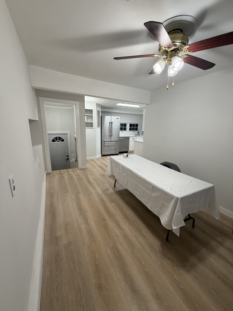 423 S Center Street, Bensenville, IL 60106