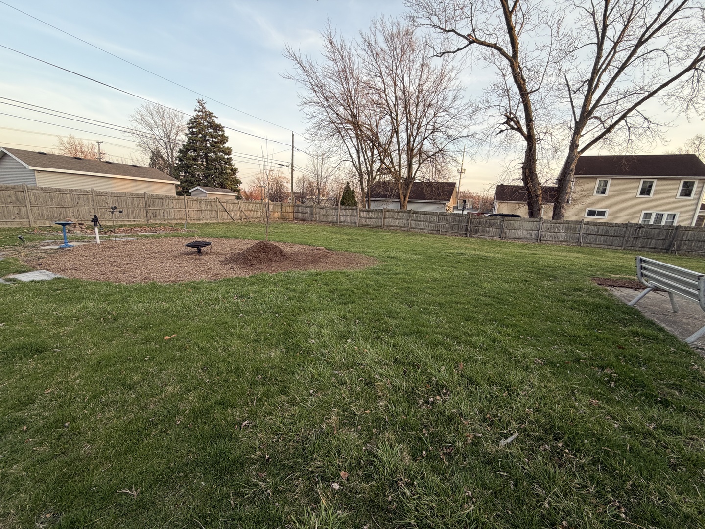 423 S Center Street, Bensenville, IL 60106