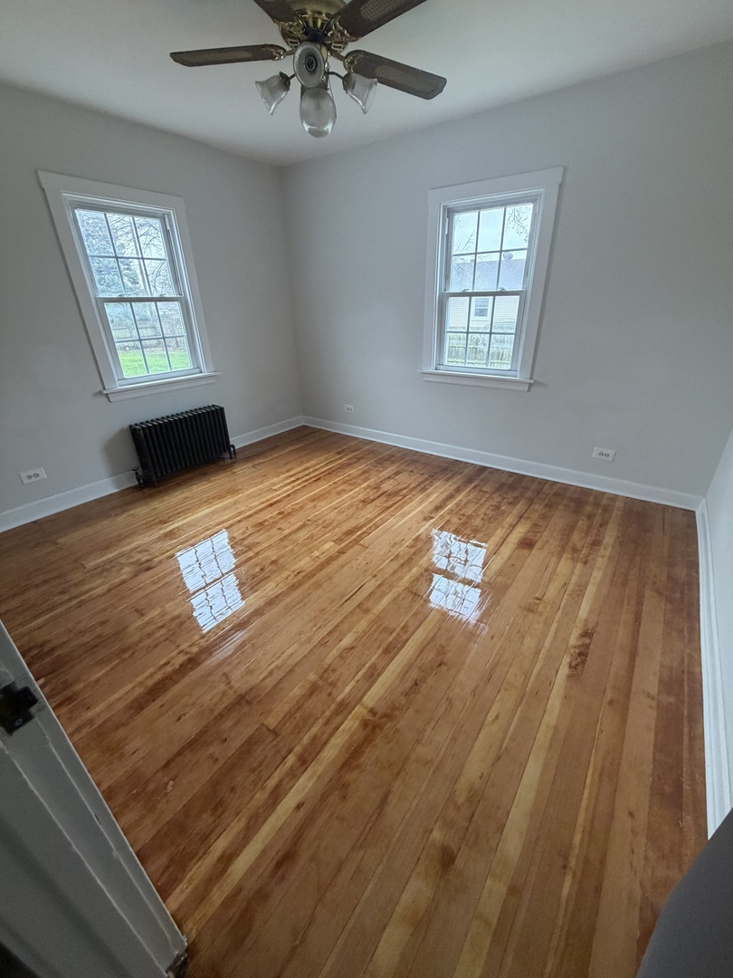 423 S Center Street, Bensenville, IL 60106