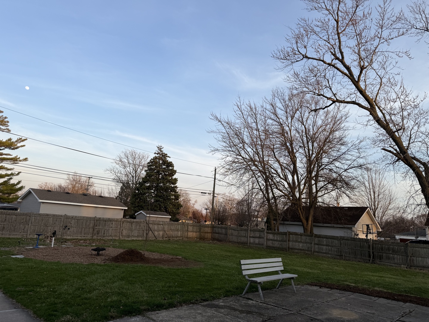 423 S Center Street, Bensenville, IL 60106