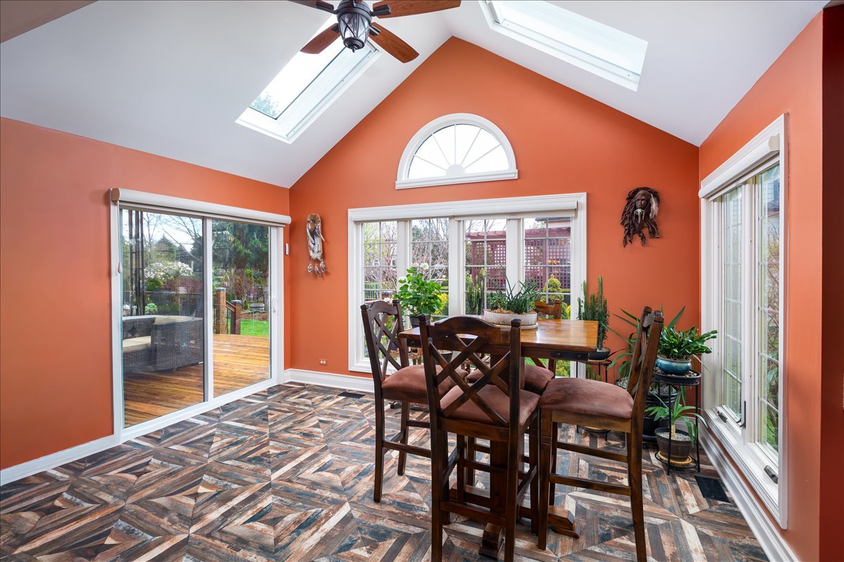 1576 Pine Lake Drive, Naperville, IL 60564