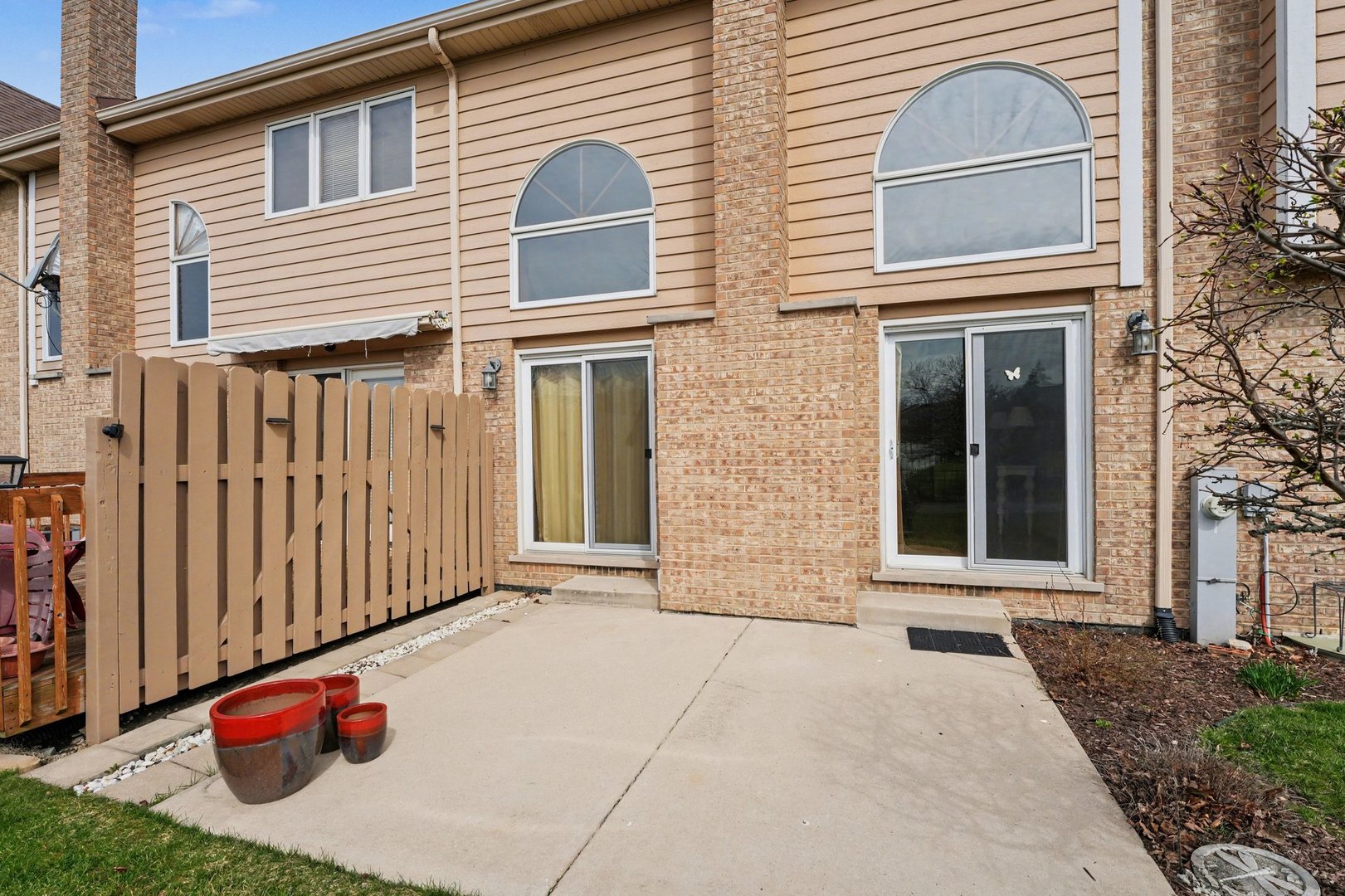 8027 Enclave Lane, Tinley Park, IL 60487