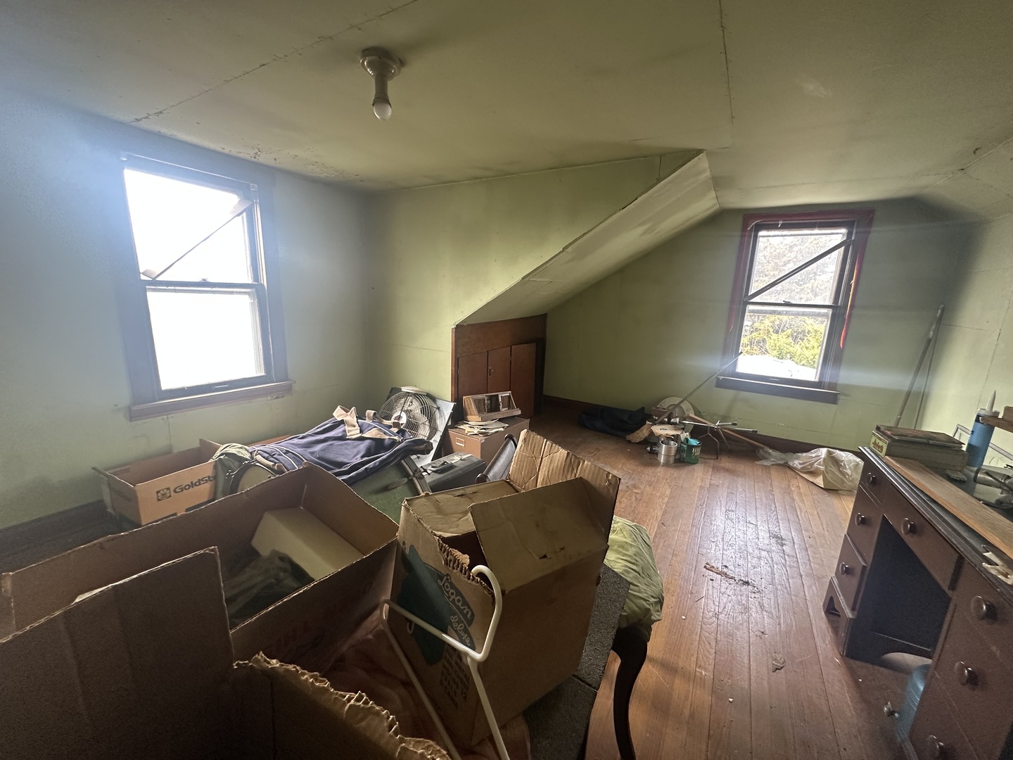 7712 New Castle Avenue, Burbank, IL 60459