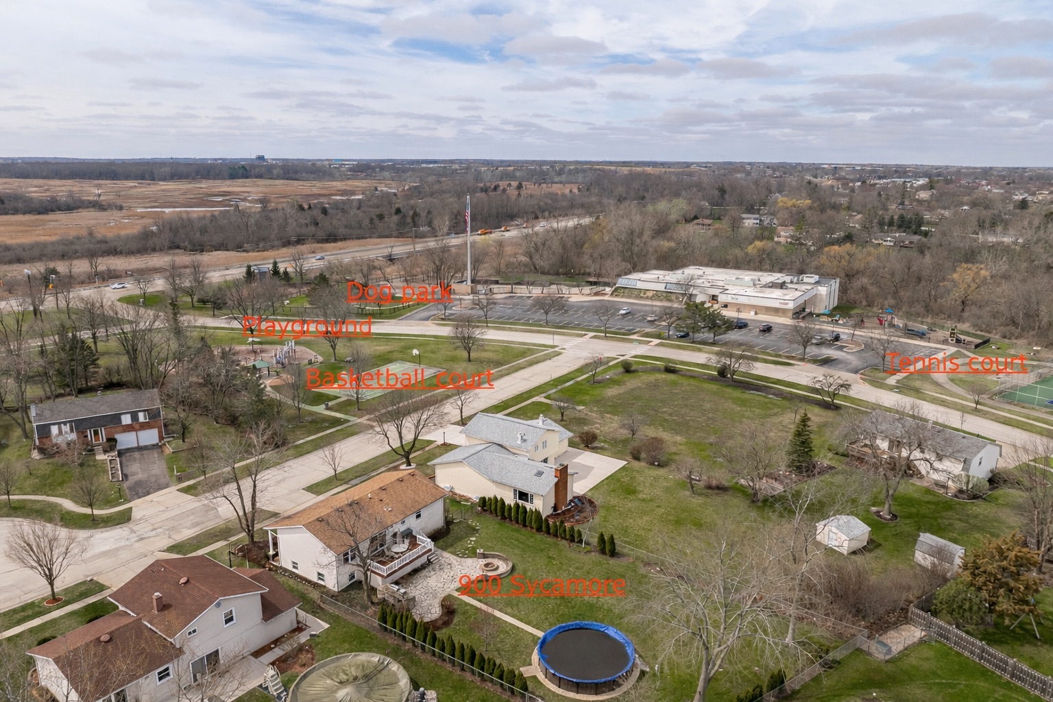 960 Sycamore Court, Hoffman Estates, IL 60192