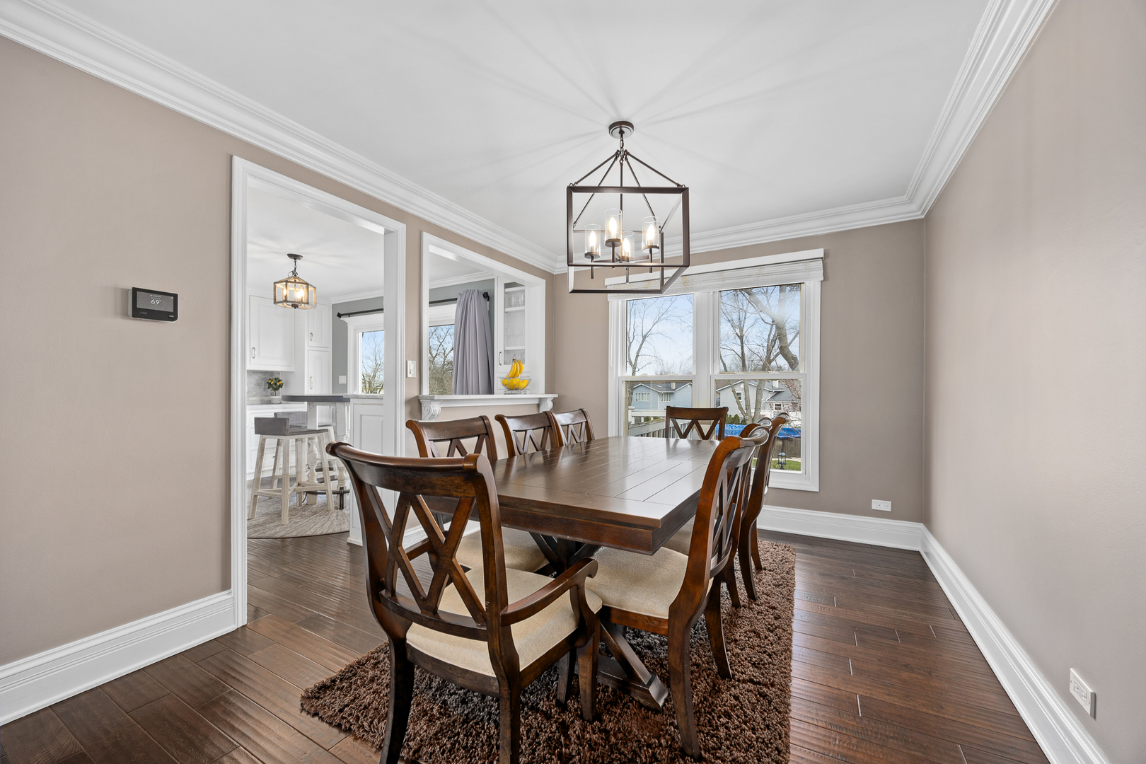 960 Sycamore Court, Hoffman Estates, IL 60192