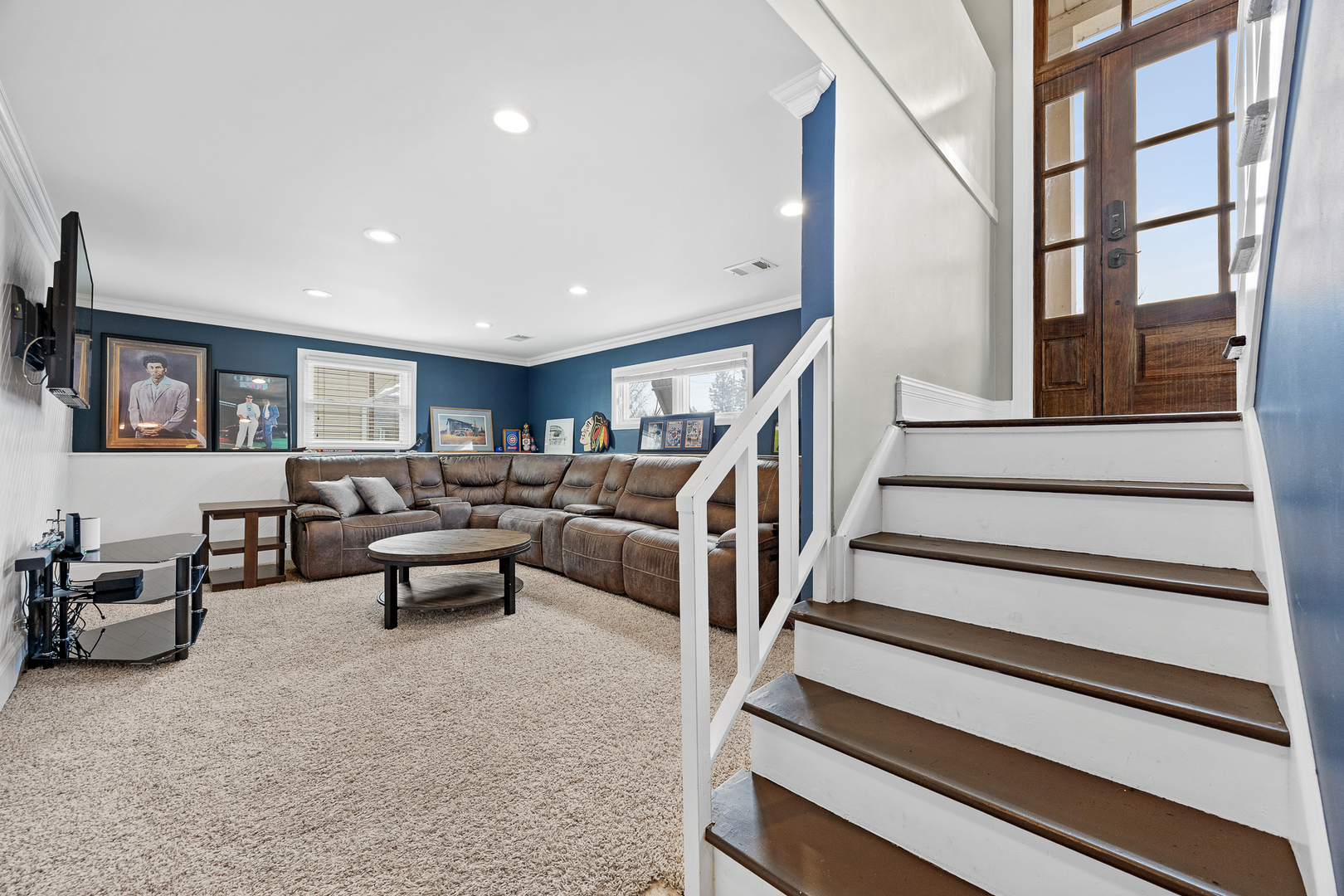 960 Sycamore Court, Hoffman Estates, IL 60192