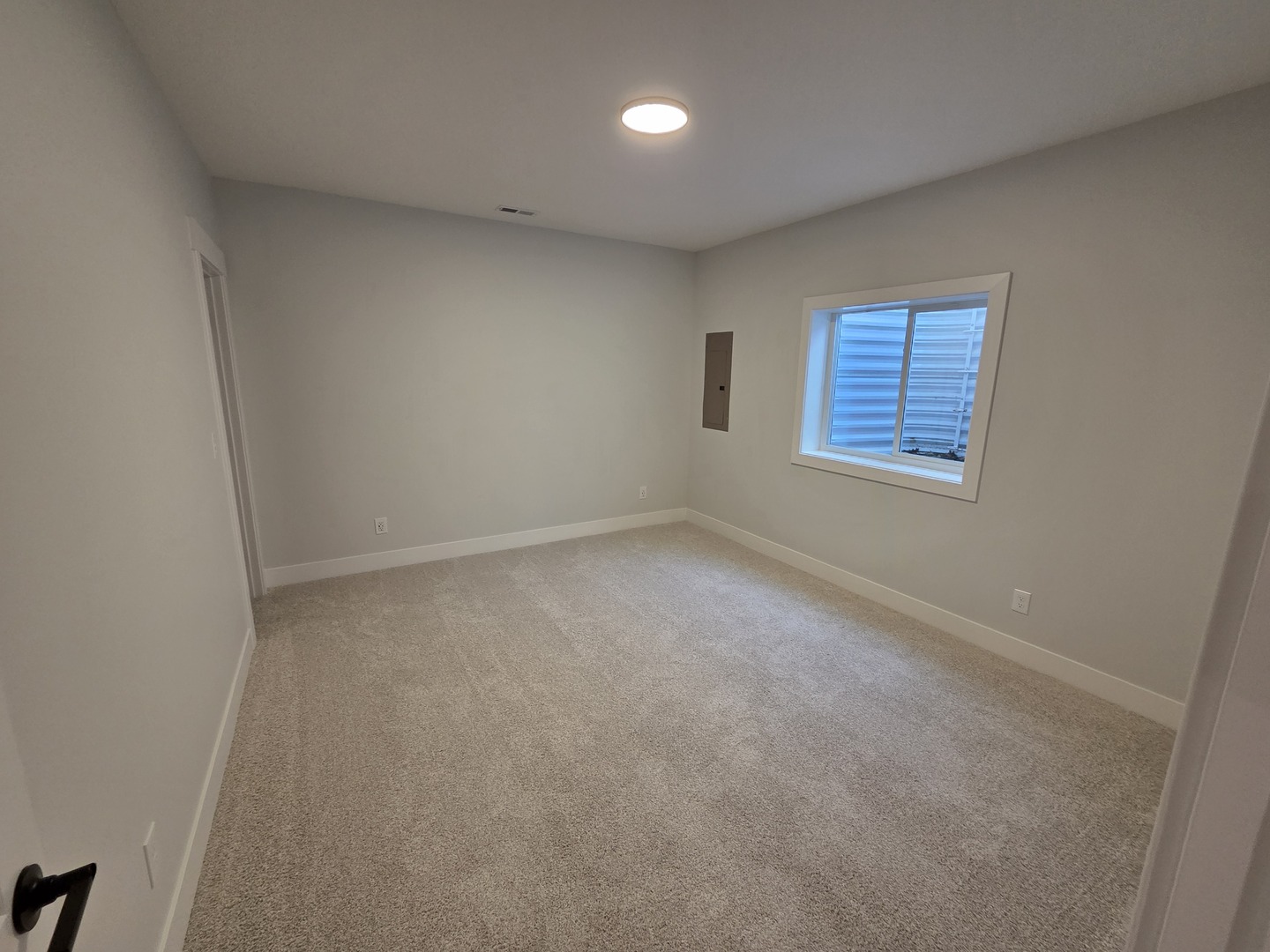 2905 Binghamton Lane, Bloomington, IL 61705