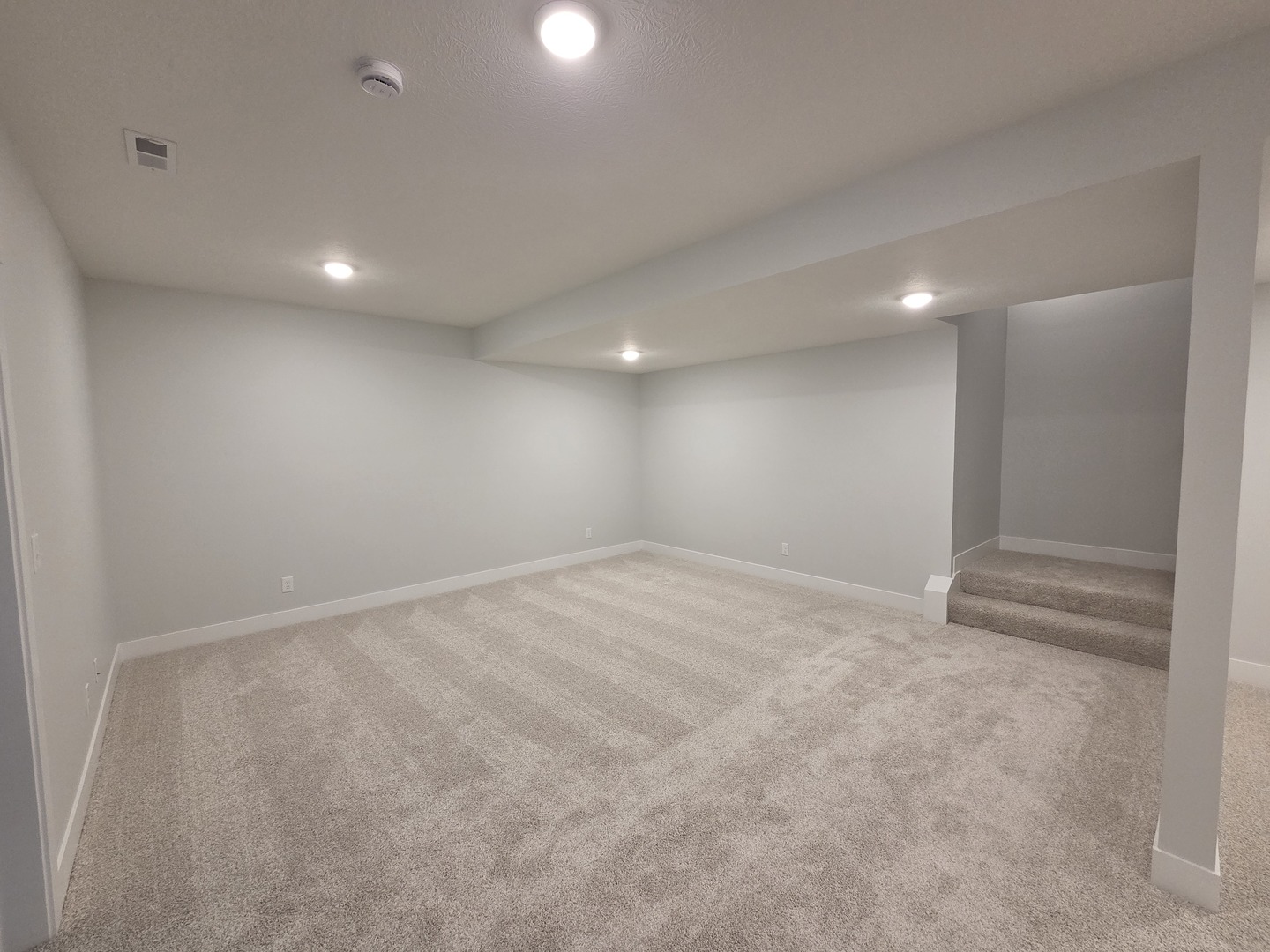 2905 Binghamton Lane, Bloomington, IL 61705