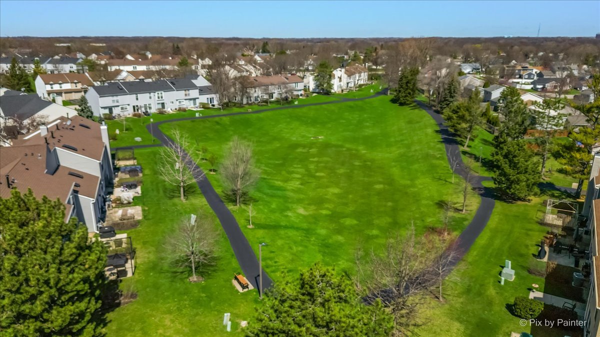 20 N Oltendorf Road, Streamwood, IL 60107