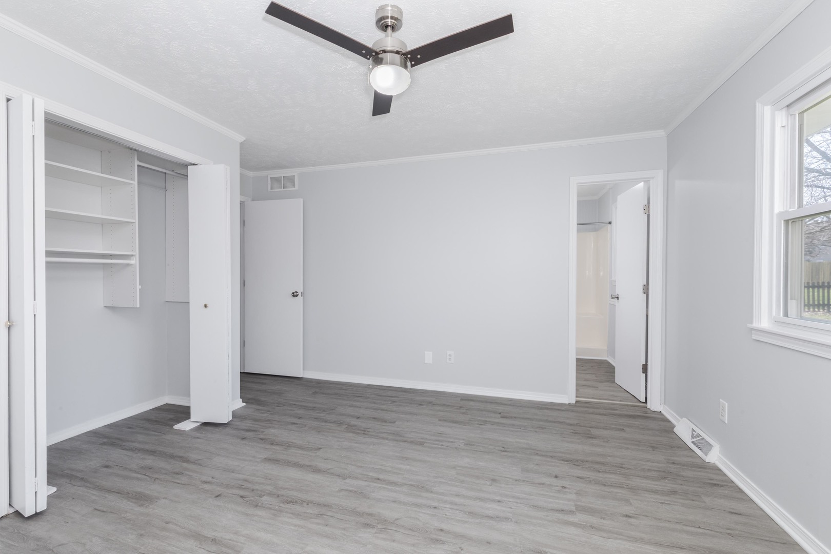 Bloomington, IL 61704