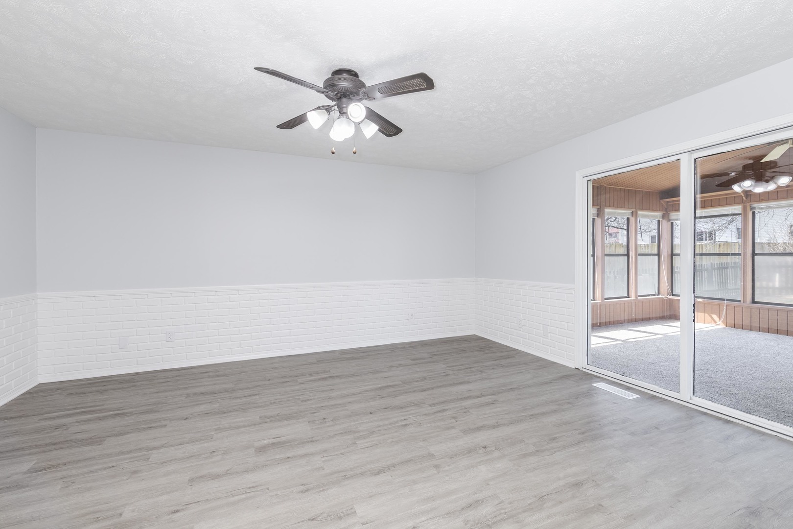 Bloomington, IL 61704