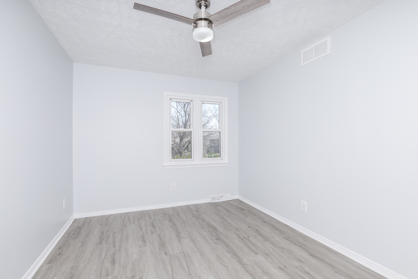 Bloomington, IL 61704