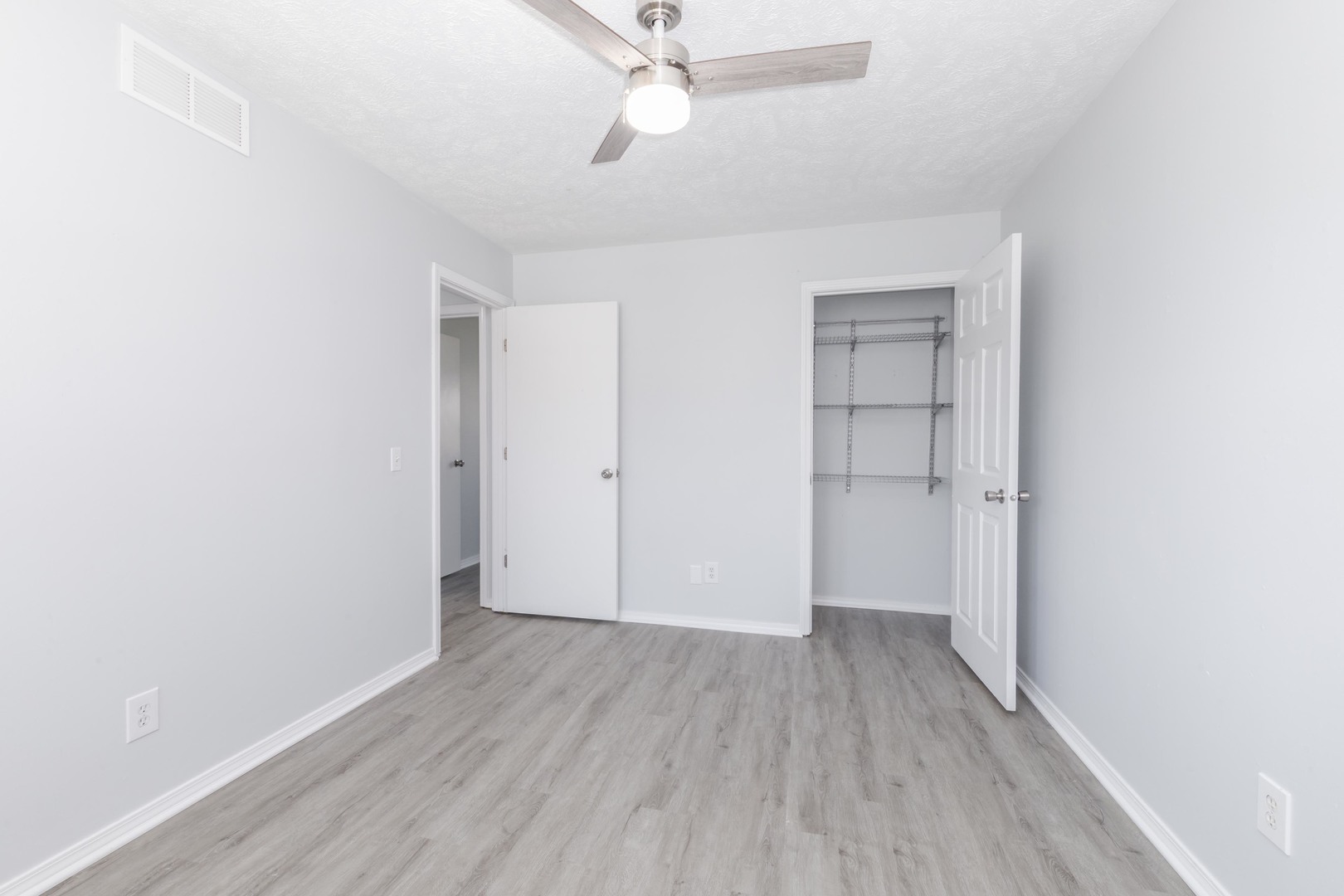 Bloomington, IL 61704