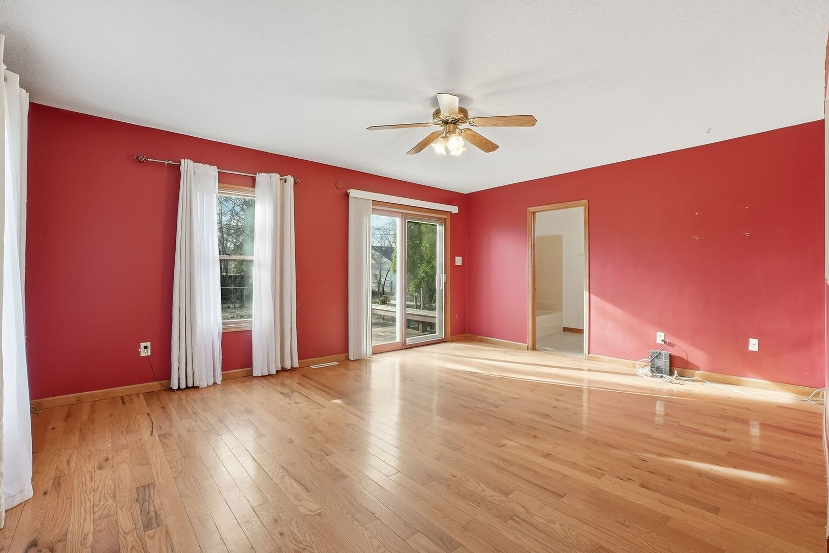 21 Argyle Avenue, Joliet, IL 60433