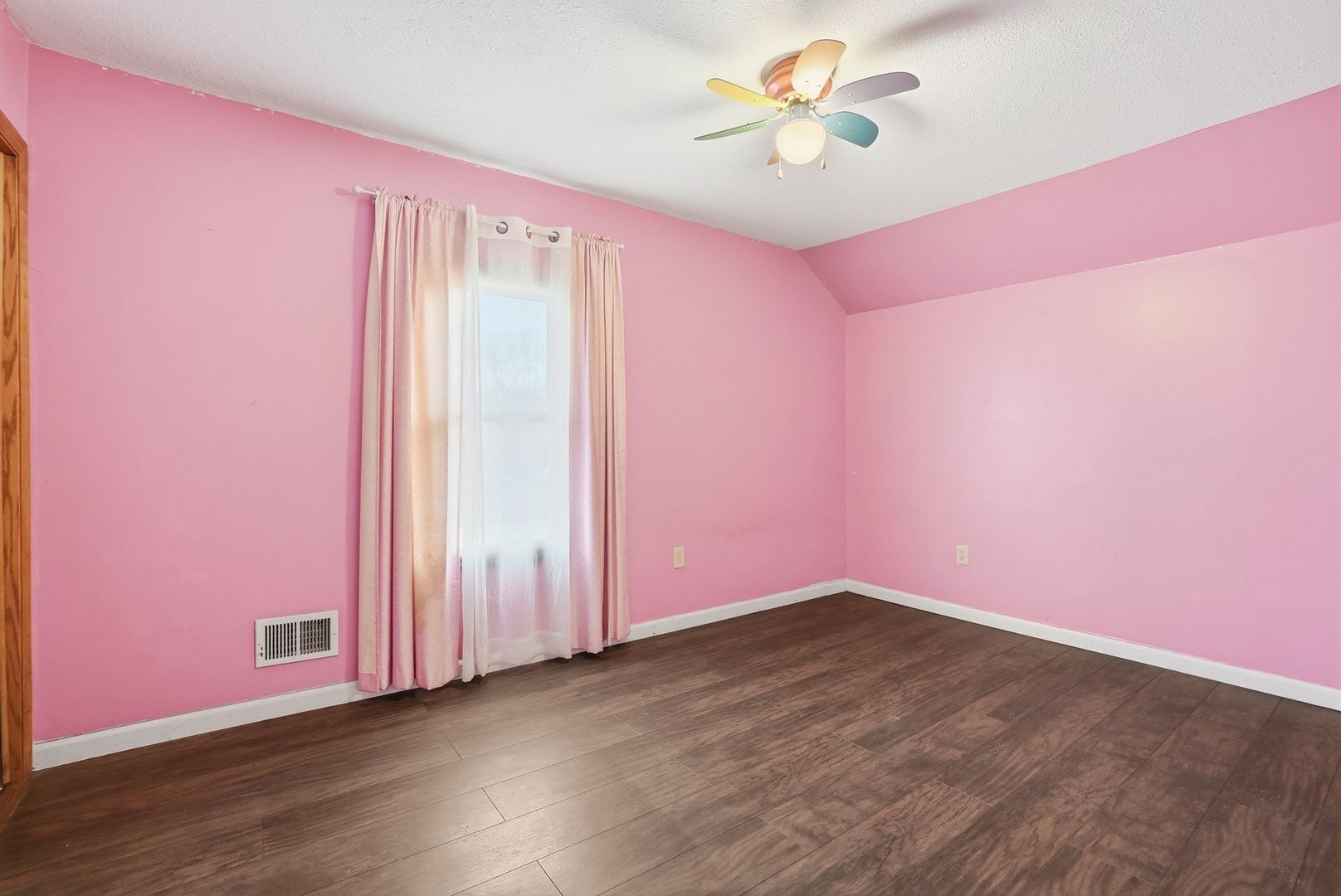 21 Argyle Avenue, Joliet, IL 60433