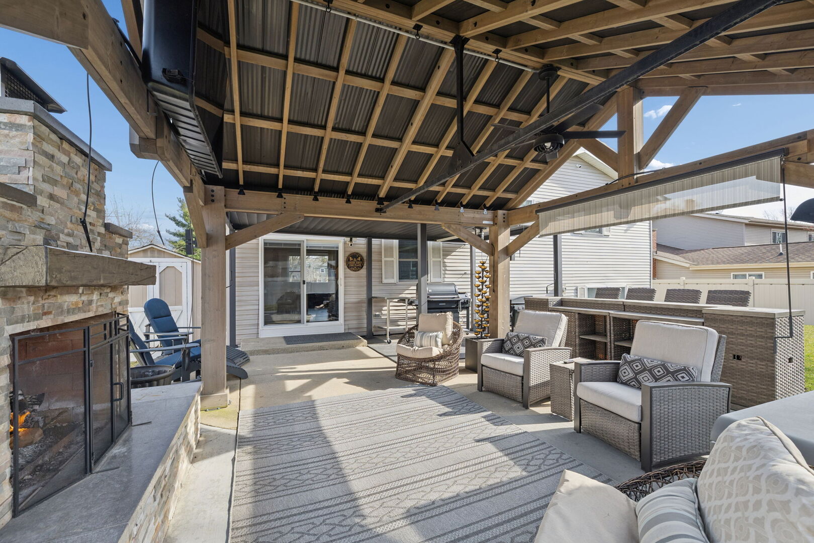 6922 Sierra Drive, Darien, IL 60561