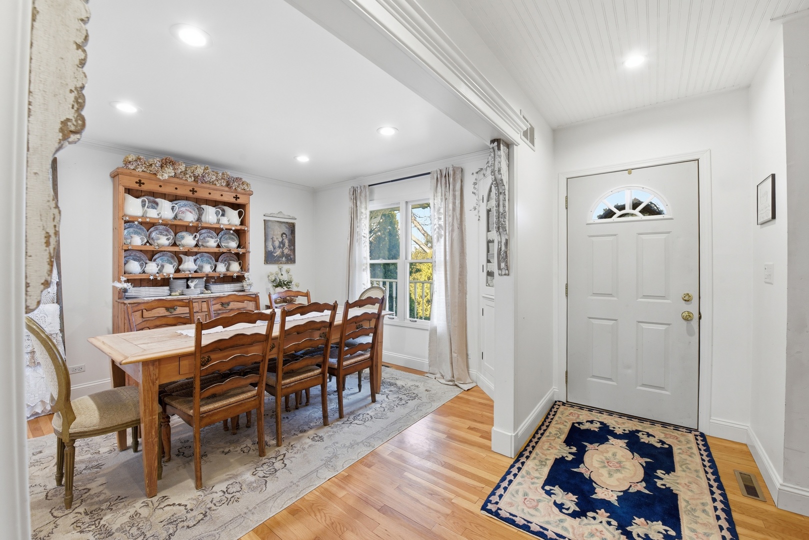 2909 Salem Boulevard, Zion, IL 60099