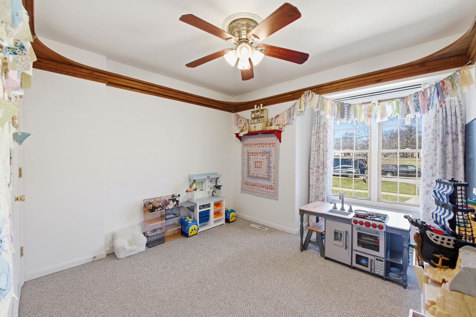 2909 Salem Boulevard, Zion, IL 60099