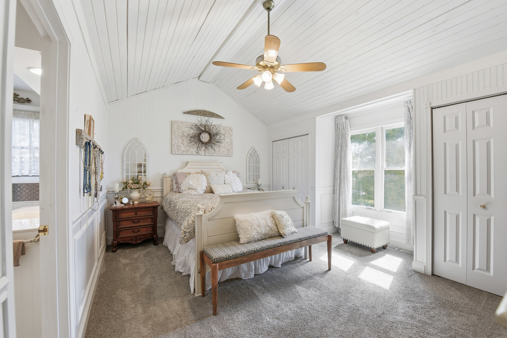 2909 Salem Boulevard, Zion, IL 60099