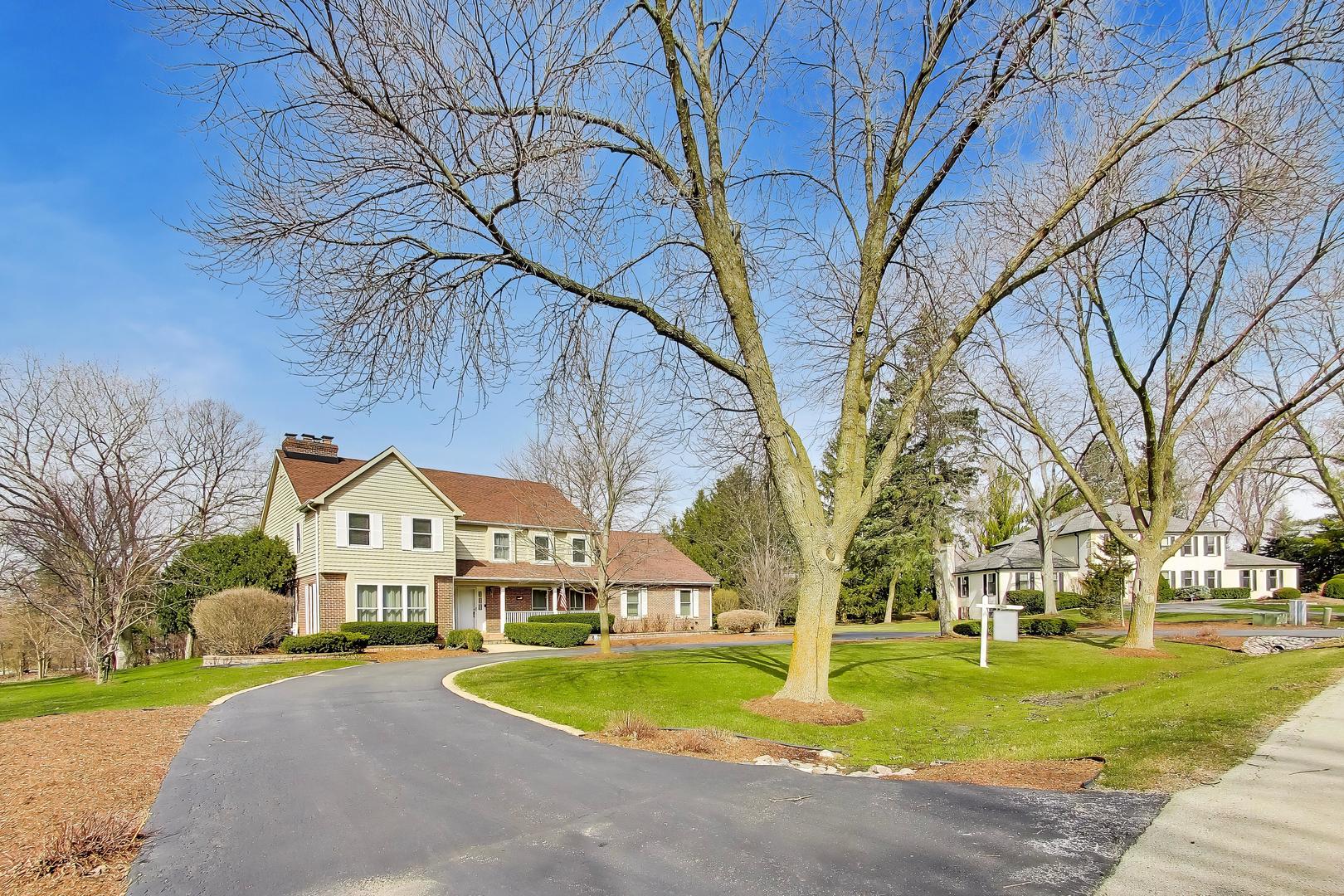 26 Brandywine Road, South Barrington, IL 60010