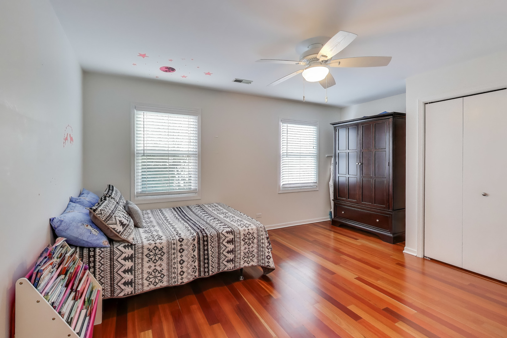 26 Brandywine Road, South Barrington, IL 60010