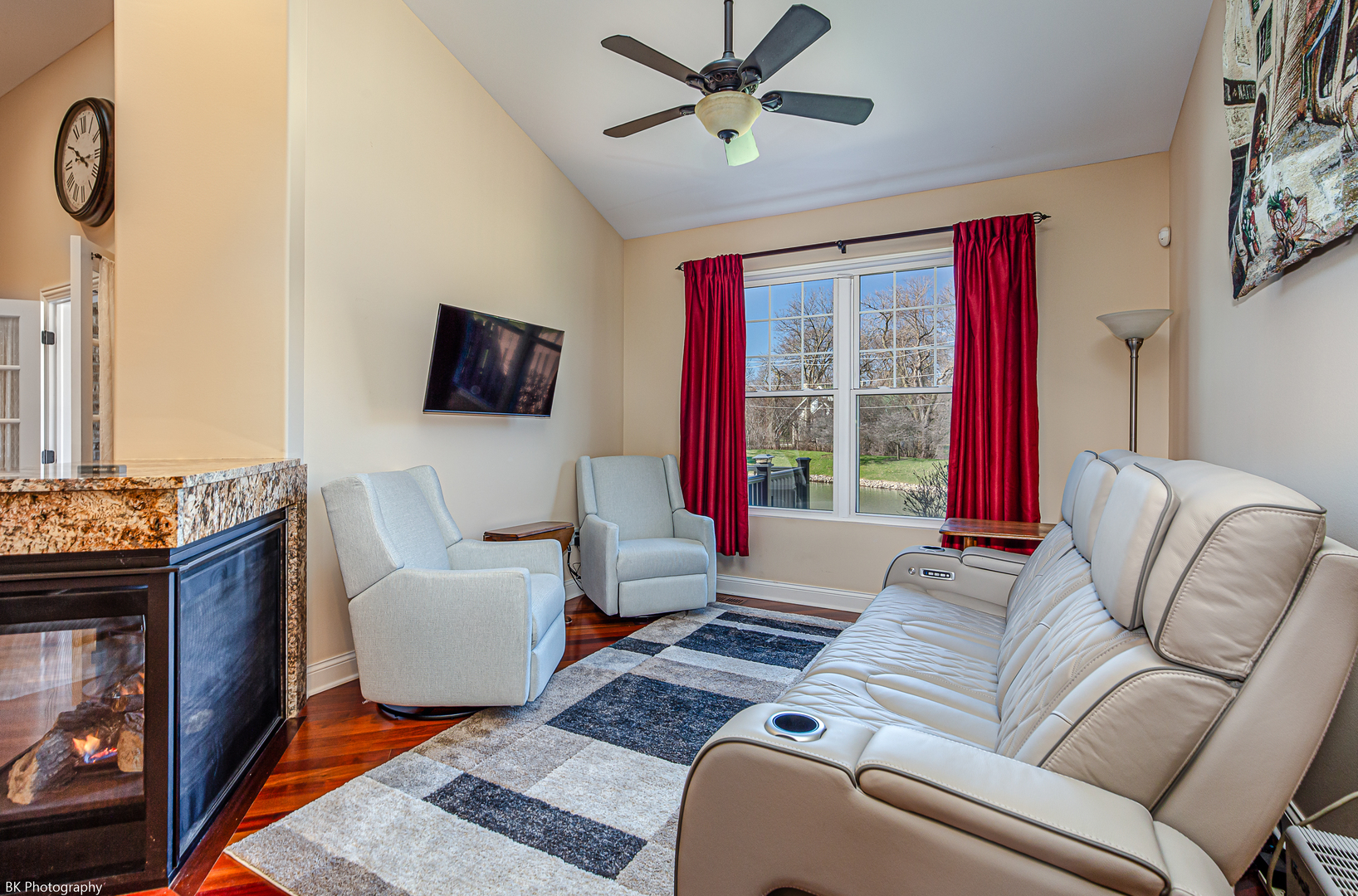 1581 Pinehurst Drive, Joliet, IL 60433