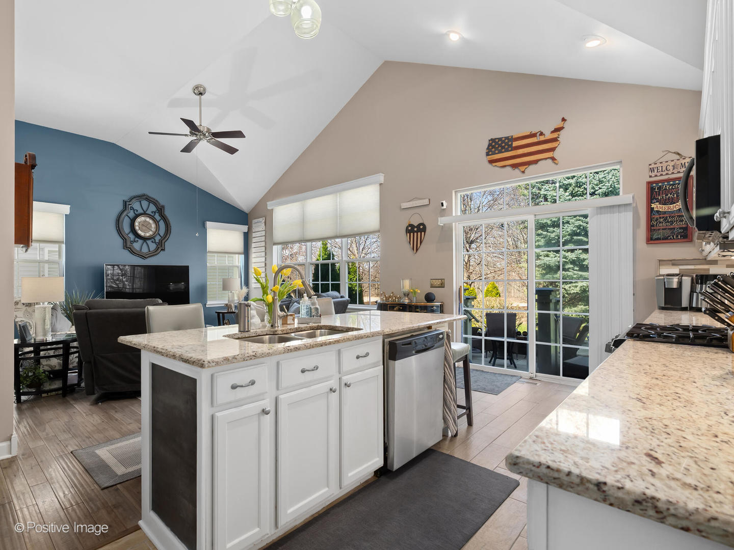 1660 Briarheath Drive, Aurora, IL 60505