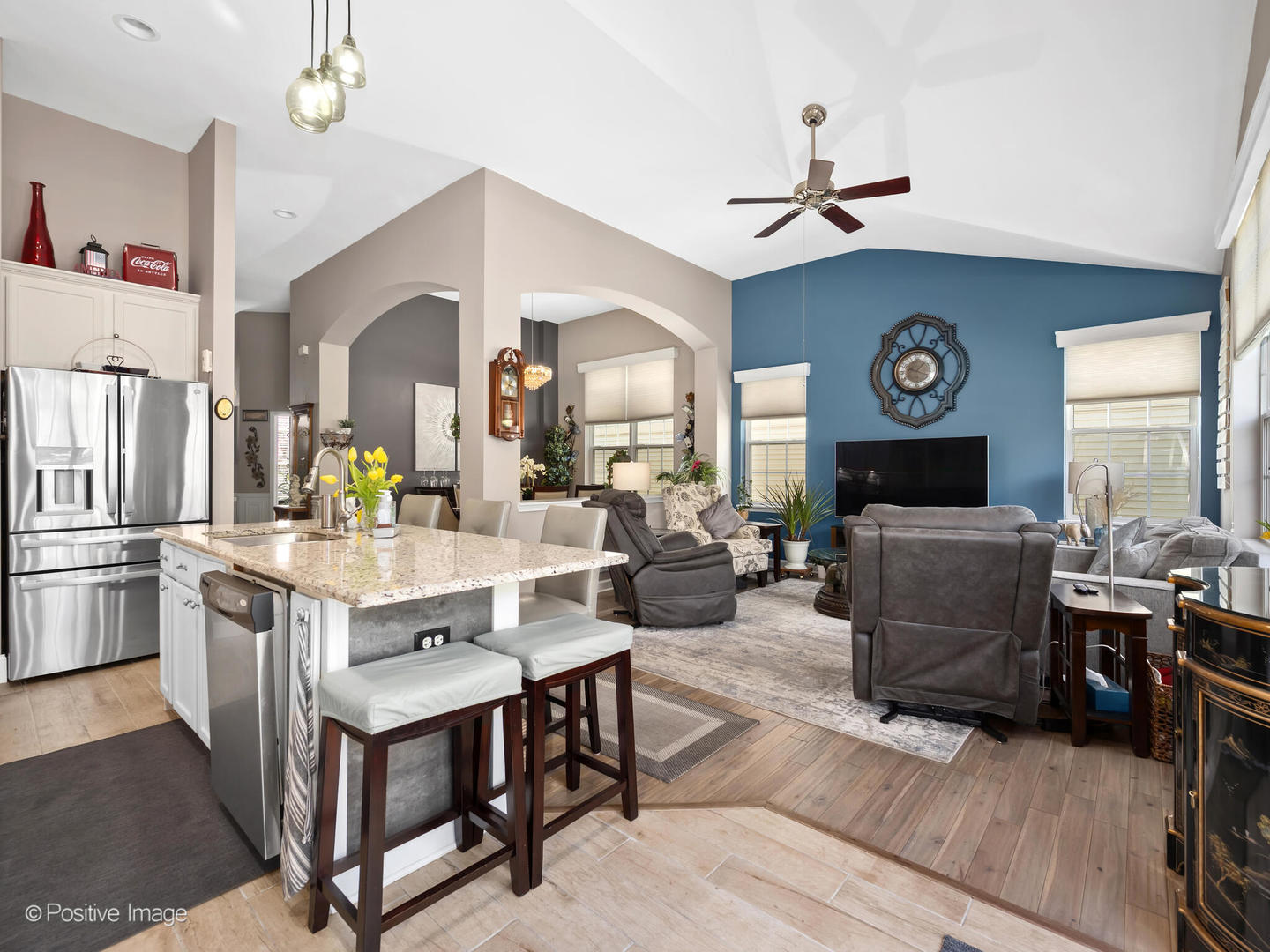 1660 Briarheath Drive, Aurora, IL 60505