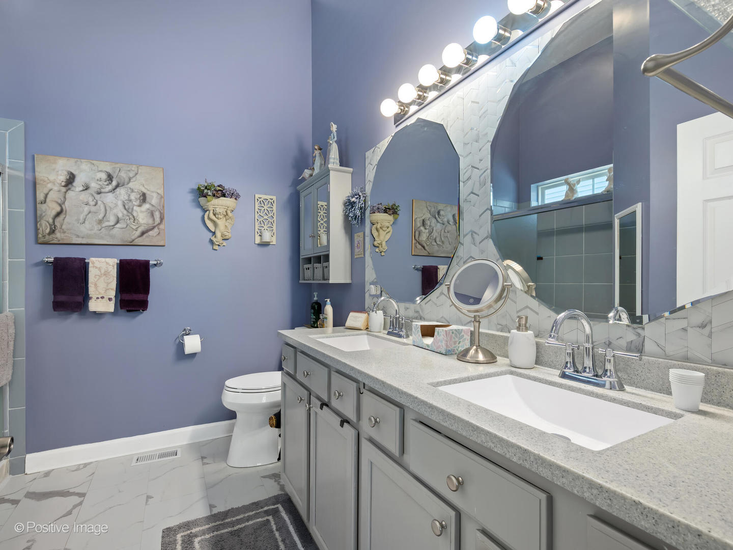 1660 Briarheath Drive, Aurora, IL 60505