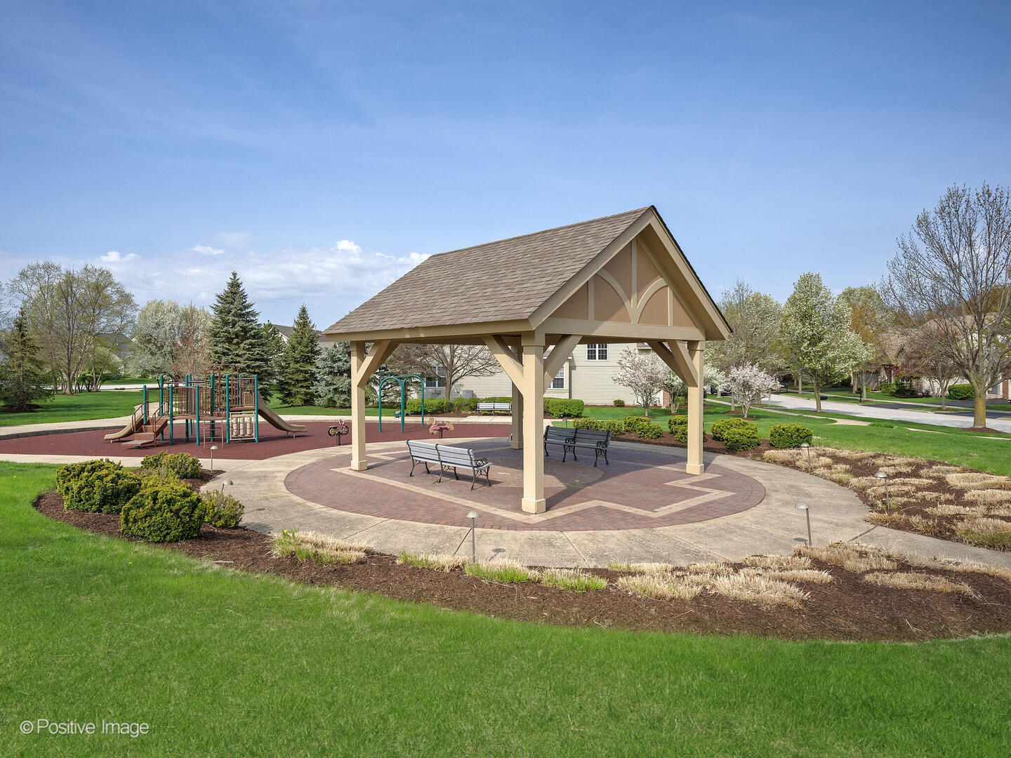 1660 Briarheath Drive, Aurora, IL 60505